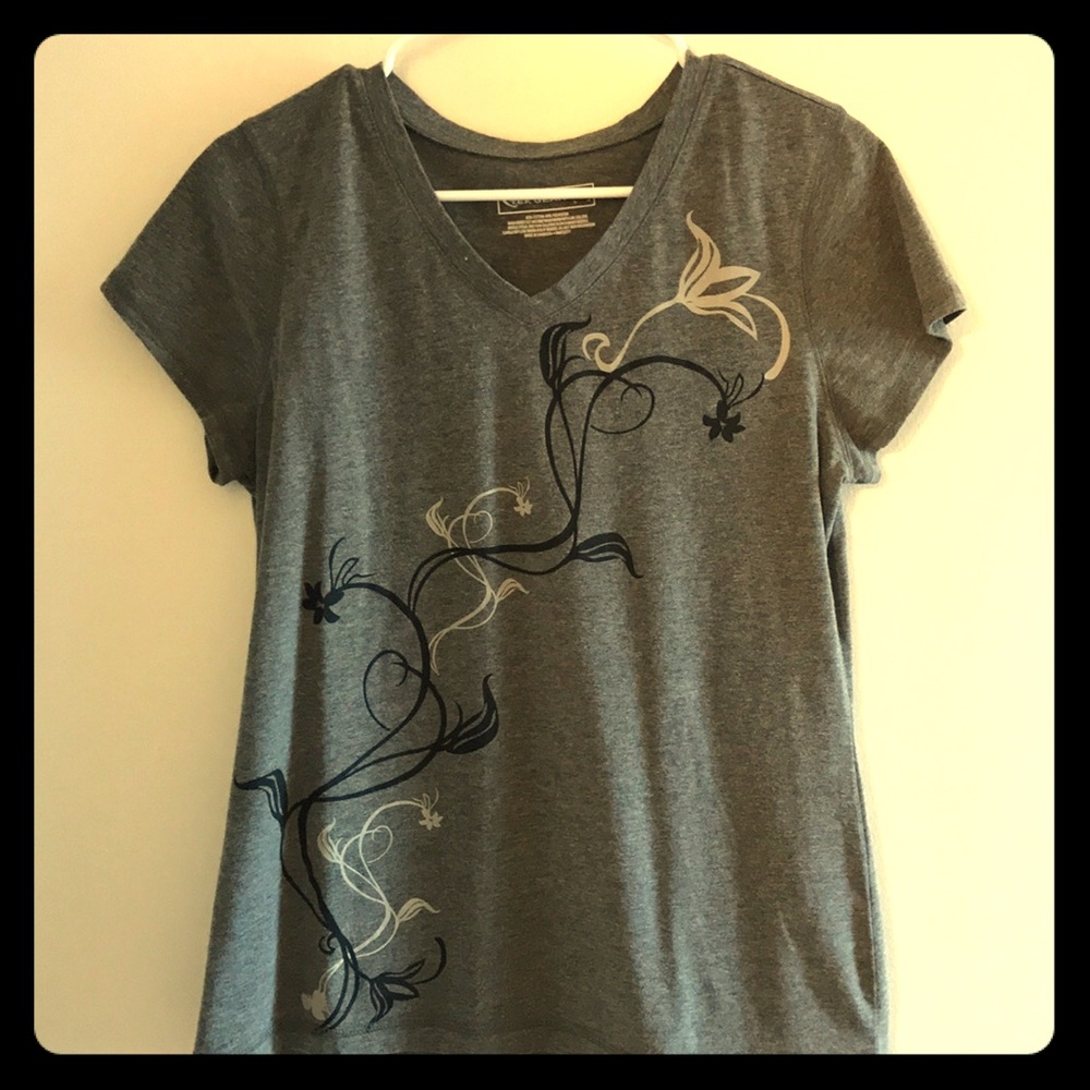 Grey vneck with floral design
